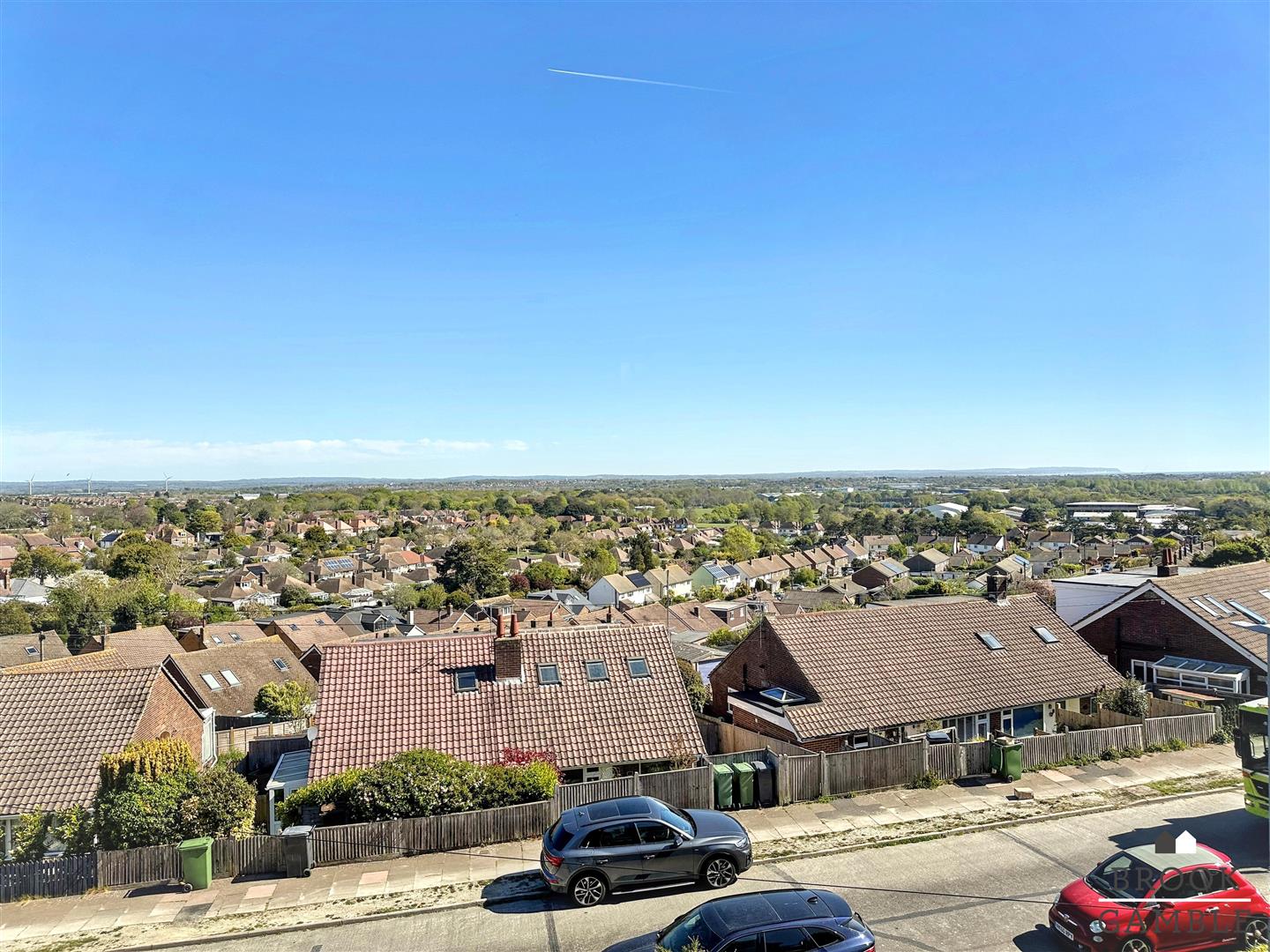 5 Bedroom House. Selmeston Road in Eastbourne,  4
